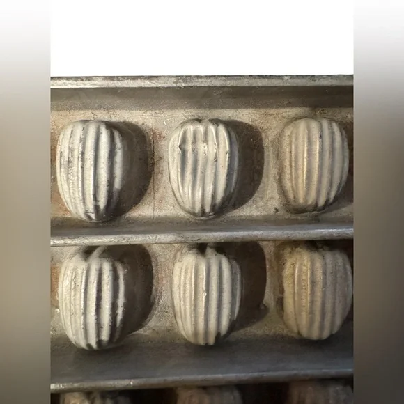 Vintage Eppelsheimer Candy Mold - Picture 7 of 9